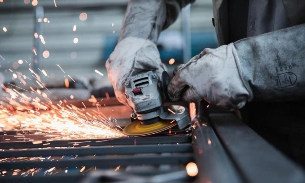 Αυξήθηκε τον Αύγουστο ο δείκτης επιχειρηματικών προσδοκιών